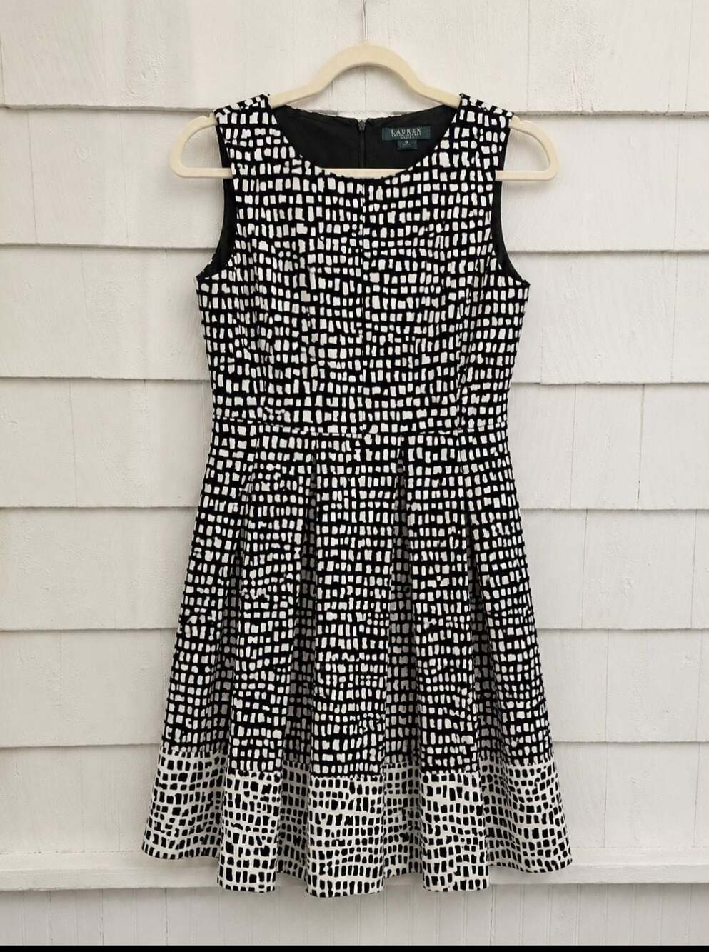 Lauren Ralph Lauren Dress 10 Black White Fit & Flare Sleeveless Midi Career